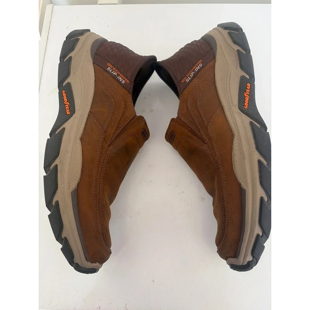 Skechers slip ins